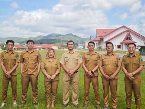 PEMERINTAHAN DESA LONG BAWAN