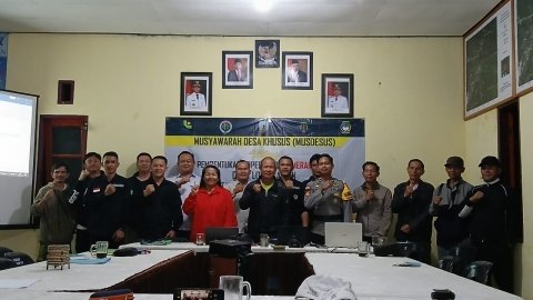 Musyawarah Pembentukan Pengurus KDMP Desa Long Baw